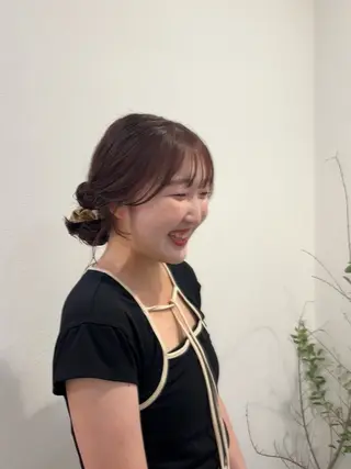 ロング カラー パーマ ヘアアレンジ anna/ラフパーマ /くすみベージュのヘアスタイル