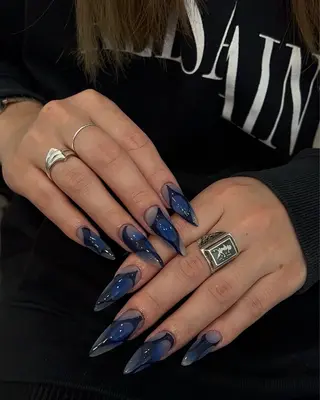 ネイル Nes.Nail所属・Miyagi Asamiのネイルデザイン