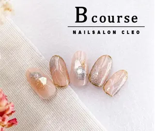 ネイル Cleo🧸伏見店 mikiのネイルデザイン