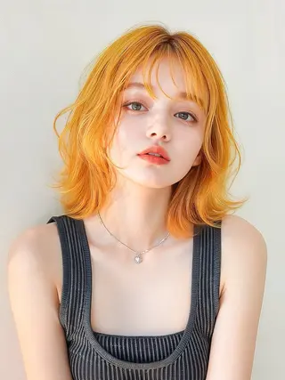 ミディアム カラー 🌈派手髪ハイトーン 🌈鈴木亮太🌈のヘアスタイル