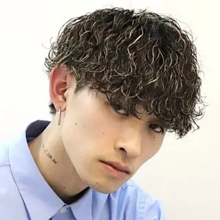 カラー パーマ メンズ ハイトーン/パーマ/ メンズ / 櫻本🌐のヘアスタイル
