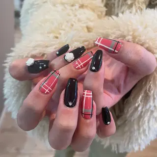 ネイル Lily Beauty天神西通り店所属・坂田 美生のネイルデザイン