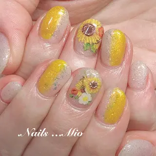 ネイル .Nails Mio 赤羽西ネイルサロンのネイルデザイン