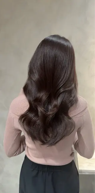 ロング L'EANE THE TOKYO所属・美顔形成カット｜青山 髪質改善｜三浦秀太郎のヘアスタイル