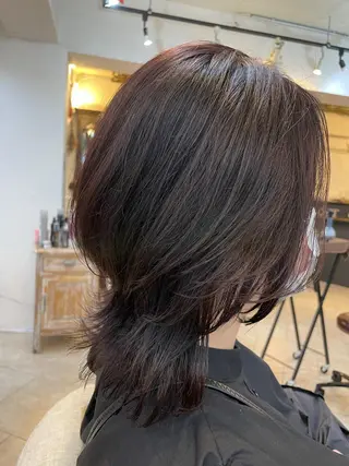 ミディアム 金子 しおりのヘアスタイル