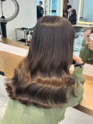 セミロング ピンクカラー/ メッシュ小林賢太朗のヘアスタイル