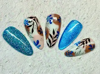 ネイル M.N_ nailのネイルデザイン