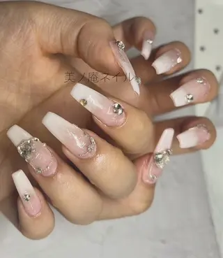 ネイル minoannail Kのネイルデザイン