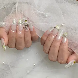 ネイル maika🫧 堺筋本町ネイルサロンのネイルデザイン