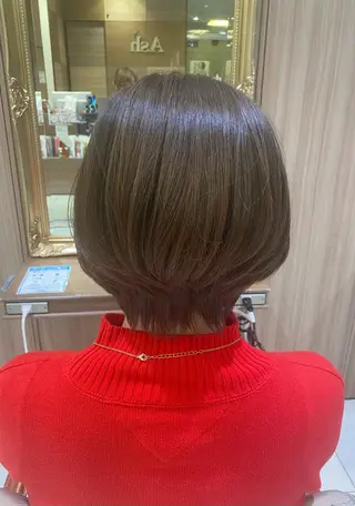 ショート カラー 古川 琴美のヘアスタイル