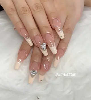 セミロング HANA 長さだしのネイルデザイン