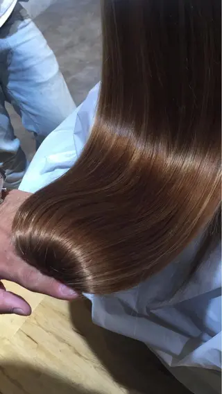 ロング カラー パーマ ヘアアレンジ メンズ キッズ ネイル マツエク・マツパ アティリー 西梅田のヘアスタイル