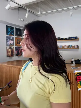 カラー AOI✖️ BY MY SIDEのヘアスタイル