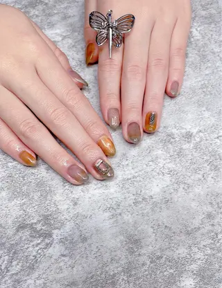 ミディアム めぐみのネイルサロン 惠のネイルデザイン