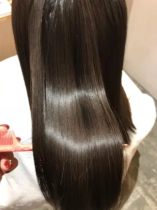 ロング カラー 髪質改善×矯正🫧 韓国ヘアasamiのヘアスタイル