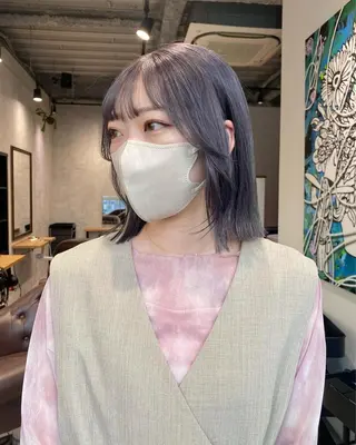 カラー green所属・ヤクシジ レンのヘアスタイル