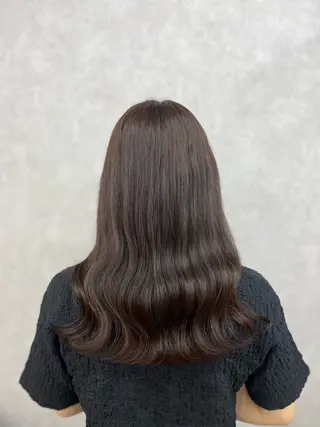 セミロング ぴんく髪の美容師🎀 🖤ゆうなのヘアスタイル