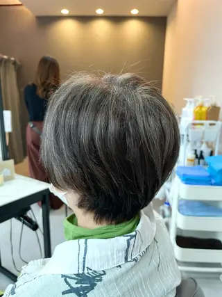 ショート カラー 森山 雄太のヘアスタイル