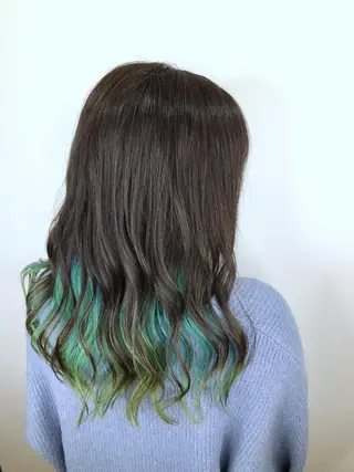 ミディアム カラー インナーカラー/ ストレート/奥野洸也のヘアスタイル