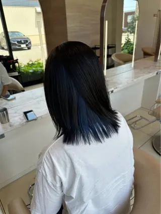 ミディアム 青木 優遂のヘアスタイル