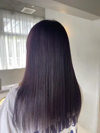 ロング カラー yuto /ブリーチ /艶カラー/縮毛矯正のヘアスタイル