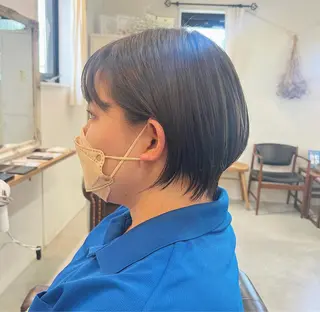 ショート カラー 切りっぱなしボブ 👩🏼ミニボブのヘアスタイル