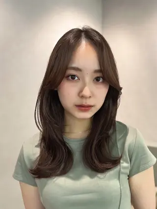 ミディアム レイヤーカット/ くびれヘア佐藤大空のヘアスタイル