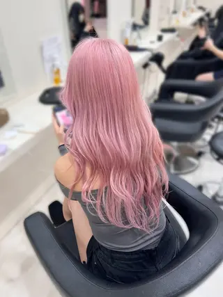 ロング カラー ヘアアレンジ 韓国レイヤー＆ピンク 艶髪🩶maikoのヘアスタイル