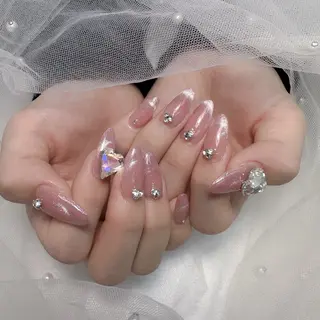 ネイル Bonnal所属・Manamǐ 個性派のネイルデザイン