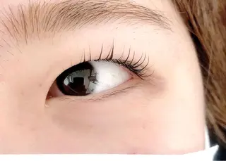 マツエク・マツパ まつ毛エクステ／まつ毛パーマ／フェイシャル／beautysalon cocora所属・ビューティーサロン ココラのマツエク・マツパデザイン