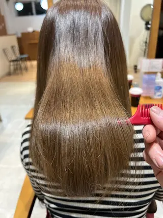 セミロング カラー LucksiMie 銀座店所属・【韓国　レイヤー 髪質改善✨】かずのヘアスタイル