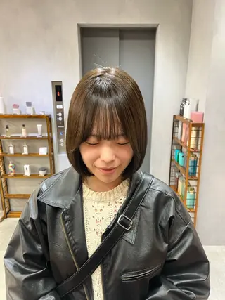 ミディアム saki‪🌱‬♡ /ボブ/透明感カラーのヘアスタイル