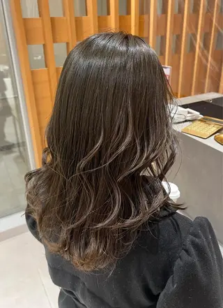 ミディアム カラー 髪質改善／ストレート 特化／津久井裕仁🫧のヘアスタイル