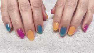 ネイル BLOOMブルーム所属・佐伯 彩菜のネイルデザイン