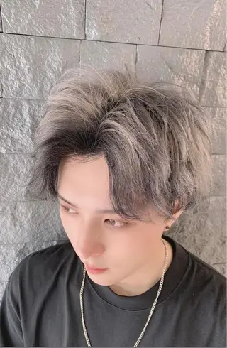 カラー メンズ 工藤 純也のヘアスタイル