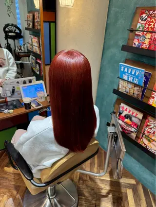 ロング LUXBESKY所属・梅田美容師/ SAEKAのヘアスタイル