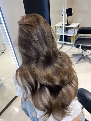 ロング 海野翔吾🇨🇳 ワンホンレイヤーのヘアスタイル