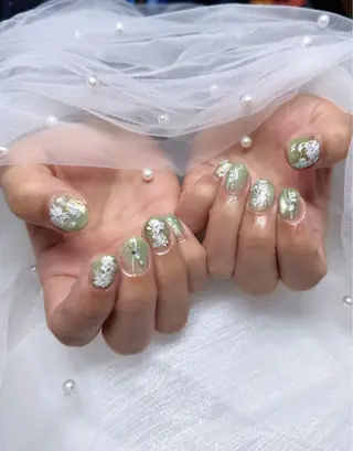 ネイル 高島 夏海のネイルデザイン