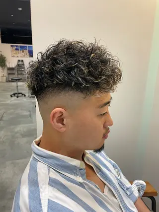 ショート カラー パーマ ヘアアレンジ メンズ 🔥メンズ特化🔥 木村 祐太のヘアスタイル