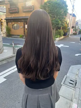 ロング カラー ✨透明感カラー✨ 🦖佐々木未来🦕のヘアスタイル
