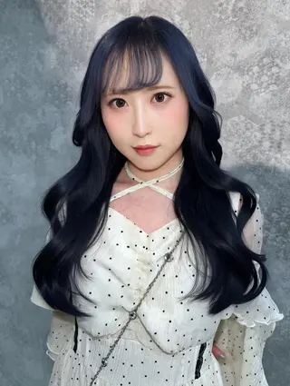 ロング カラー ヘアアレンジ 韓国レイヤーカット/ 儚げカラーチナツのヘアスタイル