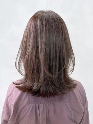 カラー ミディアム ITbyALBUM 下北沢店のヘアスタイル