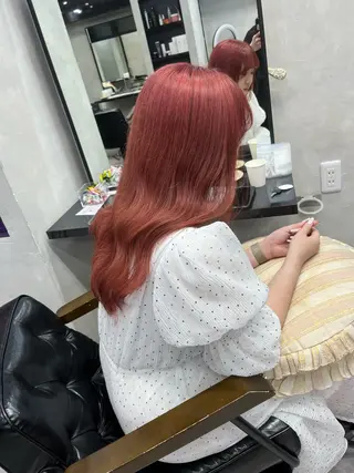 セミロング 濱川響太レディース カットモデルのヘアスタイル
