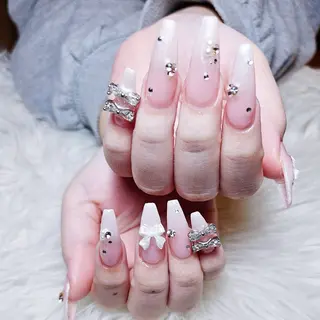 ネイル 🌈Yun nail hyejin💋のネイルデザイン