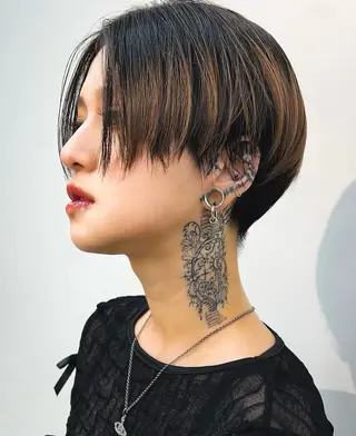 ショート 顔まわり/ボブウルフ 🤍愛唯(めい)のヘアスタイル