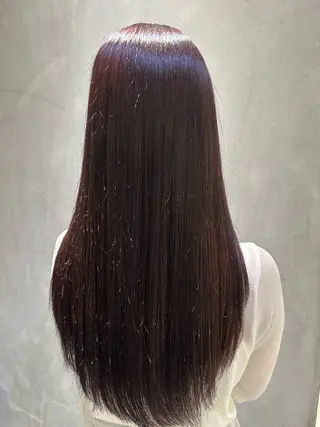 ロング カラー Ann/ベージュ /ミルクティーのヘアスタイル