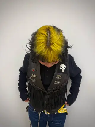 ミディアム 名古屋ハイトーン SOLAのヘアスタイル