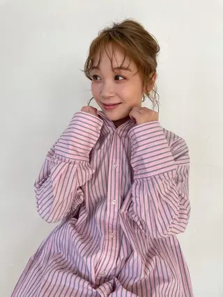 セミロング カラー レイヤー/顔周り /AKARIのヘアスタイル