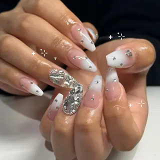 ネイル WOLTOKYO渋谷 yunaのネイルデザイン