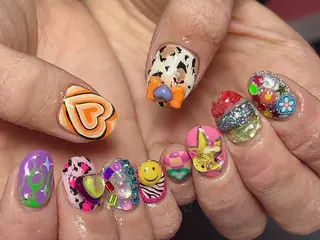 ネイル Nail Atelier IamI所属・アイアムアイ 大村磨衣のネイルデザイン